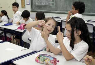 Educação contará com três estandes na Feira Nacional do Livro de Ribeirão Preto