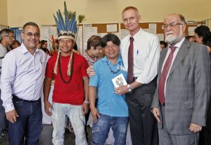 Diretoria de Ensino de Registro recebe secretário
