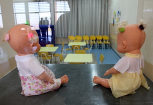 Em Mineiros do Tietê, secretário entrega unidade do Creche Escola