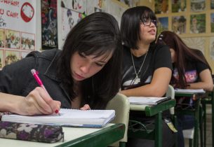 Centros de Línguas já recebem matrículas de estudantes para aulas de 2014