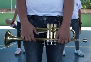 Projeto leva apresentações culturais para dentro das estações do Metrô