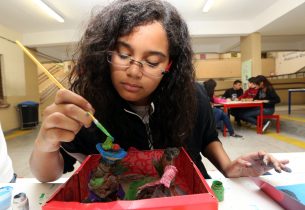 Escola celebra Dia da Consciência Negra com exposições culturais e danças