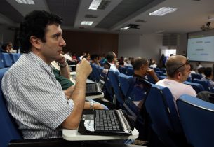 Curso sobre uso consciente da internet é oferecido pela EFAP